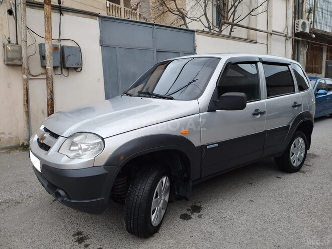 Chevrolet Niva 2010, 320,000 km - 1.7 l - Bakı