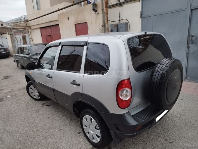 Chevrolet Niva 2010, 320,000 km - 1.7 l - Bakı