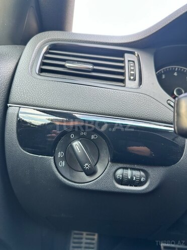 Volkswagen Jetta 2013, 186,000 km - 2.0 l - Bakı