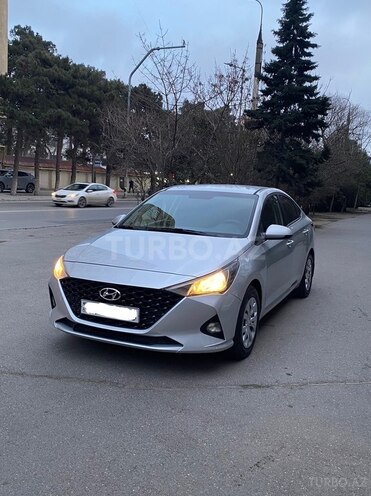 Hyundai Accent 2020, 61,000 km - 1.6 л - Bakı