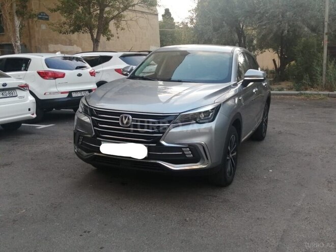 Changan CS 85-1