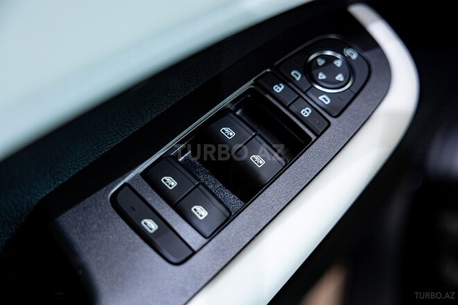 BYD Seal 05-13