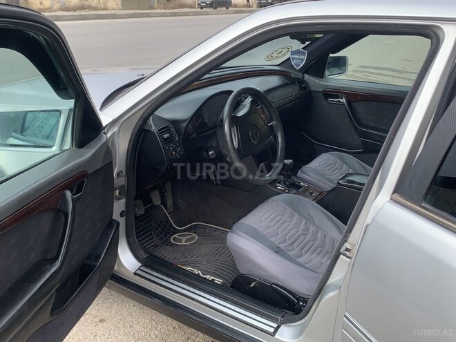 Mercedes C 200 1995, 235,000 km - 2.0 л - Sumqayıt