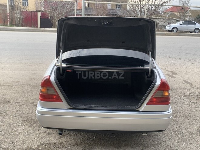 Mercedes C 200 1995, 235,000 km - 2.0 л - Sumqayıt