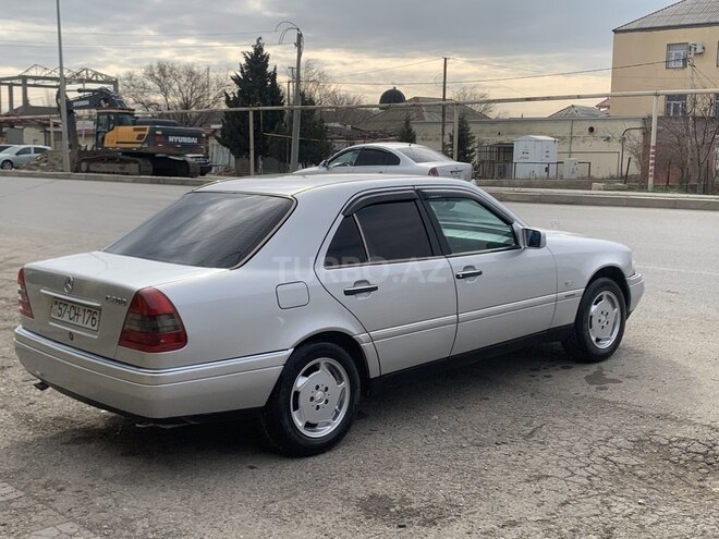 Mercedes C 200 1995, 235,000 km - 2.0 л - Sumqayıt