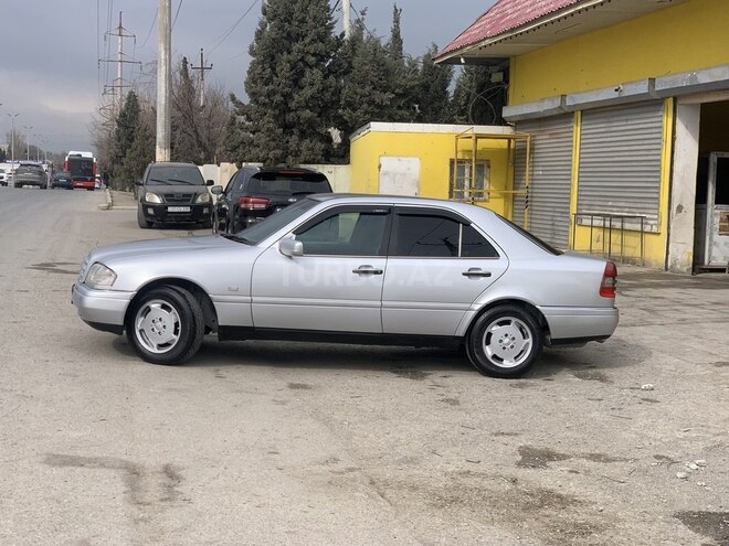 Mercedes C 200 1995, 235,000 km - 2.0 л - Sumqayıt
