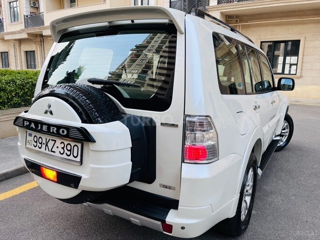 Mitsubishi Pajero 2015, 109,000 km - 3.8 л - Bakı