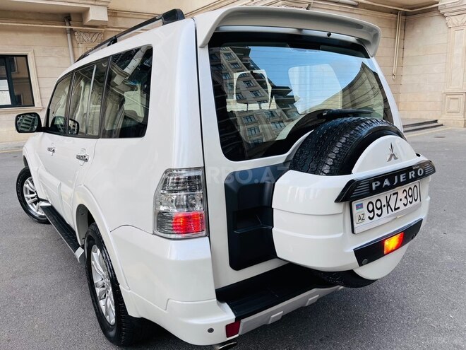 Mitsubishi Pajero 2015, 109,000 km - 3.8 л - Bakı