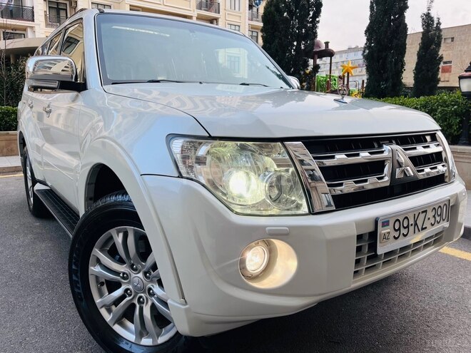 Mitsubishi Pajero 2015, 109,000 km - 3.8 л - Bakı
