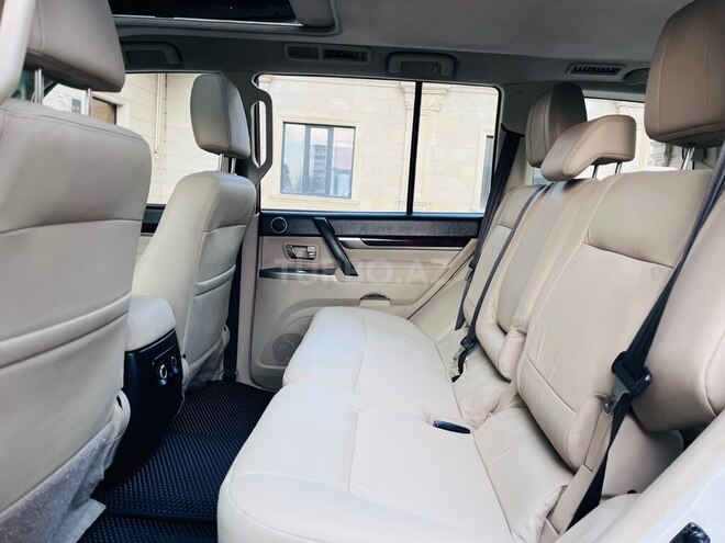 Mitsubishi Pajero 2015, 109,000 km - 3.8 л - Bakı