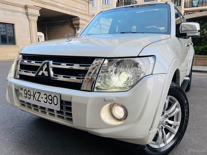 Mitsubishi Pajero 2015, 109,000 km - 3.8 л - Bakı
