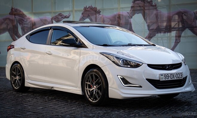 Hyundai Elantra-5