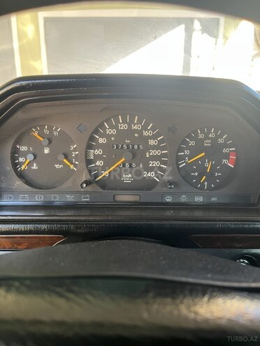 Mercedes 220 E 1994, 375,185 km - 2.2 l - Masallı