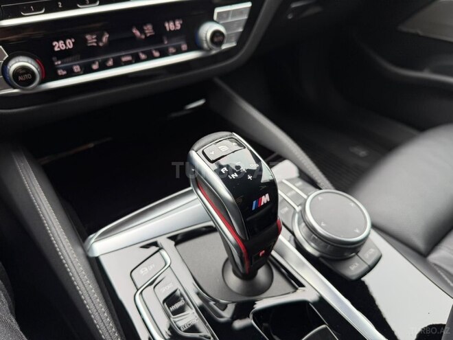 BMW 530e 2021, 42,100 km - 2.0 l - Bakı
