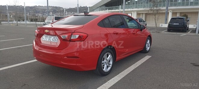 Chevrolet Cruze-8