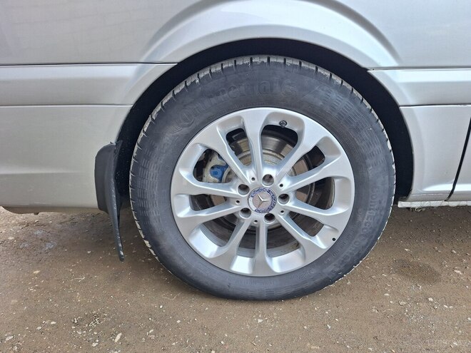 Mercedes  2007, 231,009 km - 2.1 l - Lənkəran