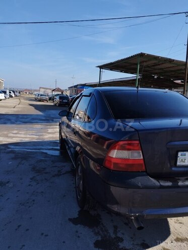 Opel Vectra 1996, 300,000 km - 2.0 l - Bakı