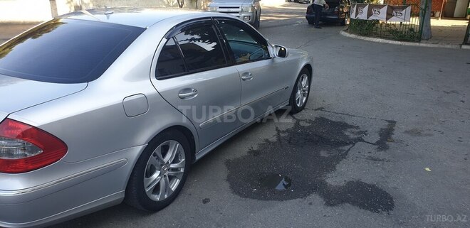 Mercedes E 220-9