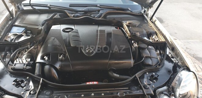 Mercedes E 220-7