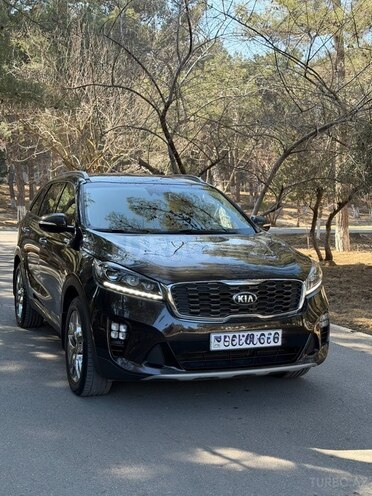 Kia Sorento-1