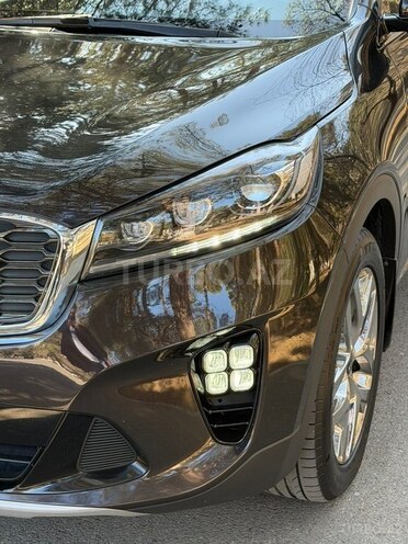 Kia Sorento-6