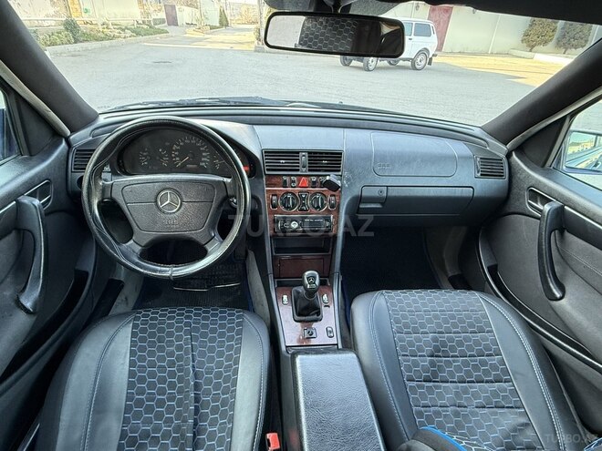 Mercedes C 220 1999, 570,000 km - 2.2 л - Bakı