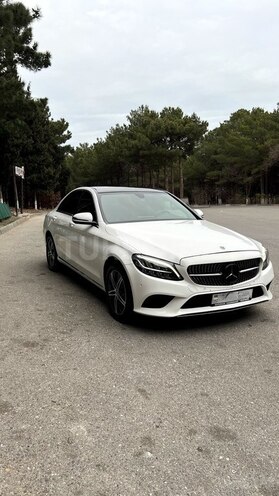 Mercedes C 200 d-2