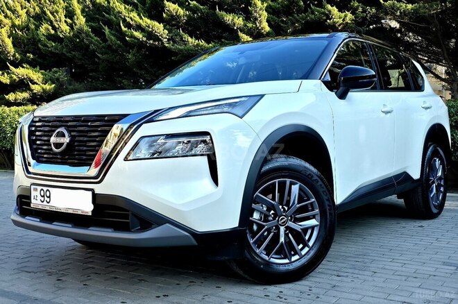 Nissan X-Trail 2025, 3,900 km - 2.5 л - Bakı