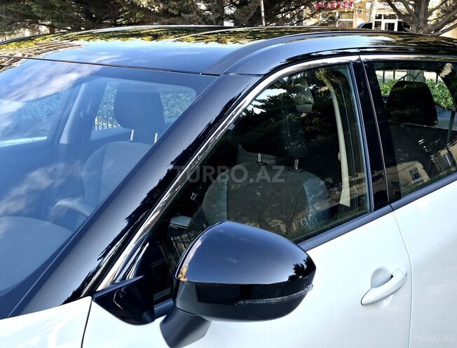 Nissan X-Trail 2025, 3,900 km - 2.5 л - Bakı
