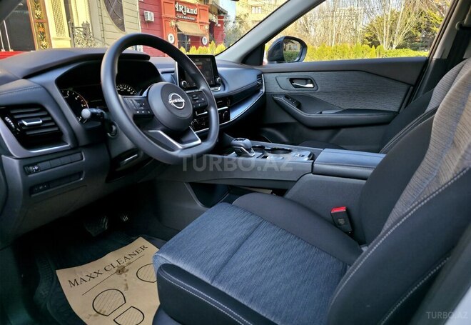 Nissan X-Trail 2025, 3,900 km - 2.5 л - Bakı