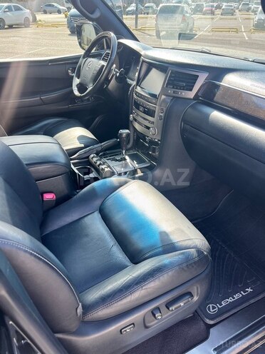 Lexus LX 570 2014, 245,000 km - 5.7 l - Bakı