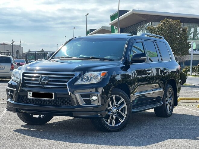 Lexus LX 570 2014, 245,000 km - 5.7 l - Bakı