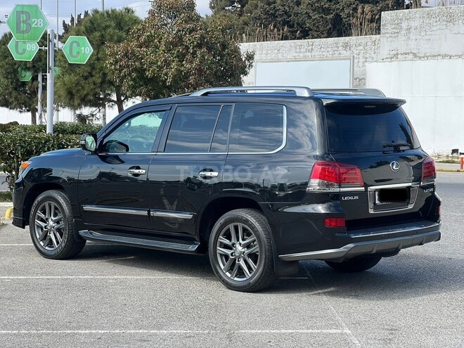 Lexus LX 570 2014, 245,000 km - 5.7 l - Bakı