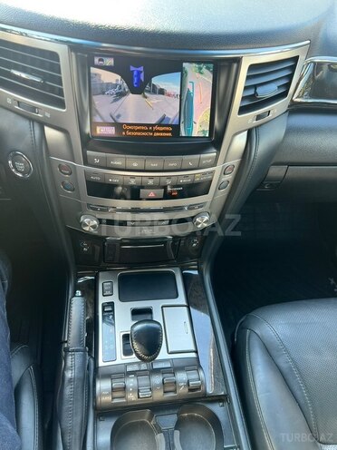 Lexus LX 570 2014, 245,000 km - 5.7 l - Bakı