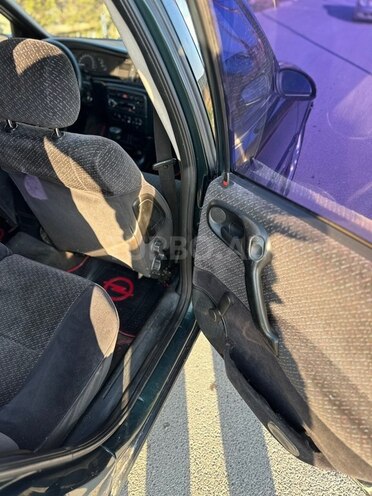 Opel Vectra 1999, 258,000 km - 1.6 l - Bakı