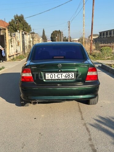 Opel Vectra 1999, 258,000 km - 1.6 l - Bakı