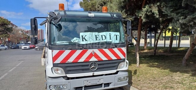 Mercedes Atego 1218-3