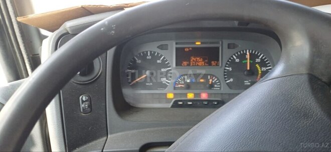 Mercedes Atego 1218-8