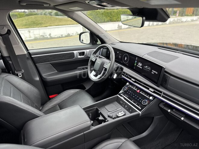 Hyundai Santa Fe-13