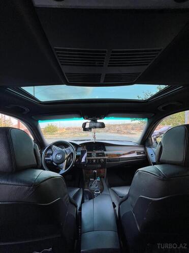 BMW 530-12