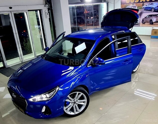 Hyundai Elantra GT-15