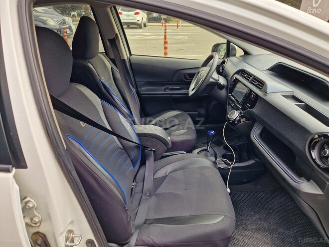 Toyota Aqua 2016, 176,000 km - 1.5 l - Sumqayıt