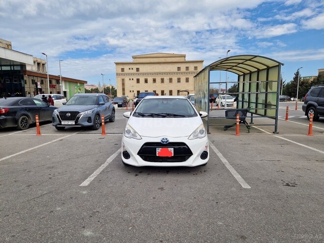 Toyota Aqua 2016, 176,000 km - 1.5 l - Sumqayıt