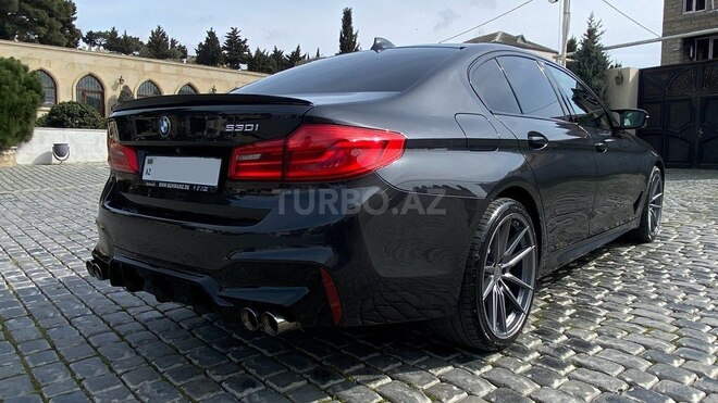 BMW 530-5