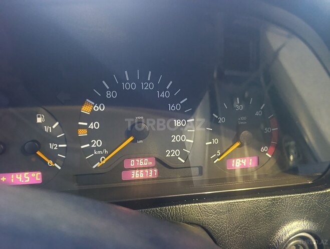 Mercedes C 200 1998, 367,000 km - 2.2 л - Sumqayıt