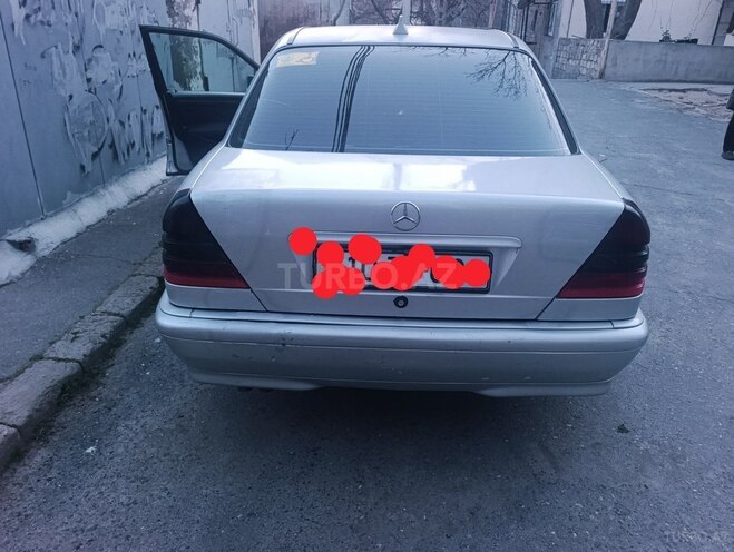 Mercedes C 200 1998, 367,000 km - 2.2 л - Sumqayıt