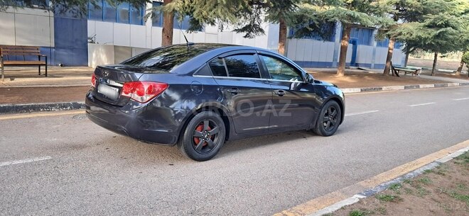 Chevrolet Cruze 2013, 334,000 km - 1.4 l - Şəmkir
