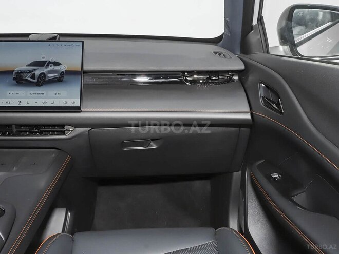 Changan Uni-Z-18
