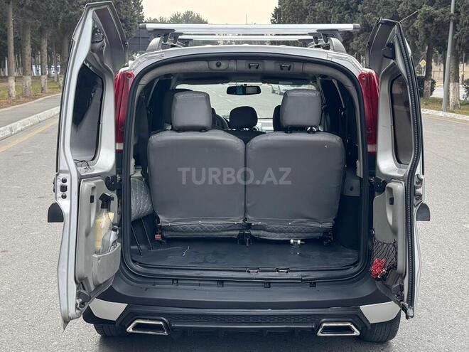 Dacia Logan 2008, 302,000 km - 1.5 l - Sumqayıt