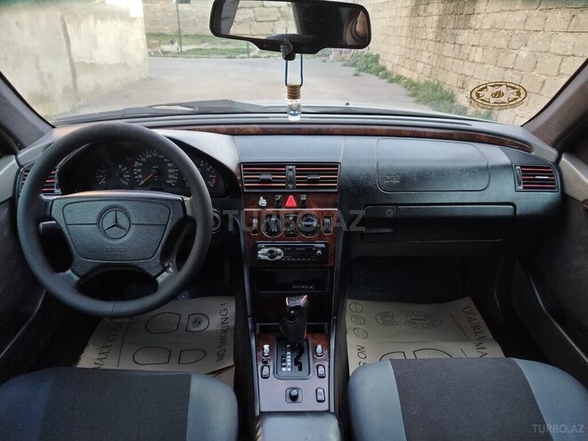 Mercedes C 180 1996, 325,144 km - 1.8 l - Bakı
